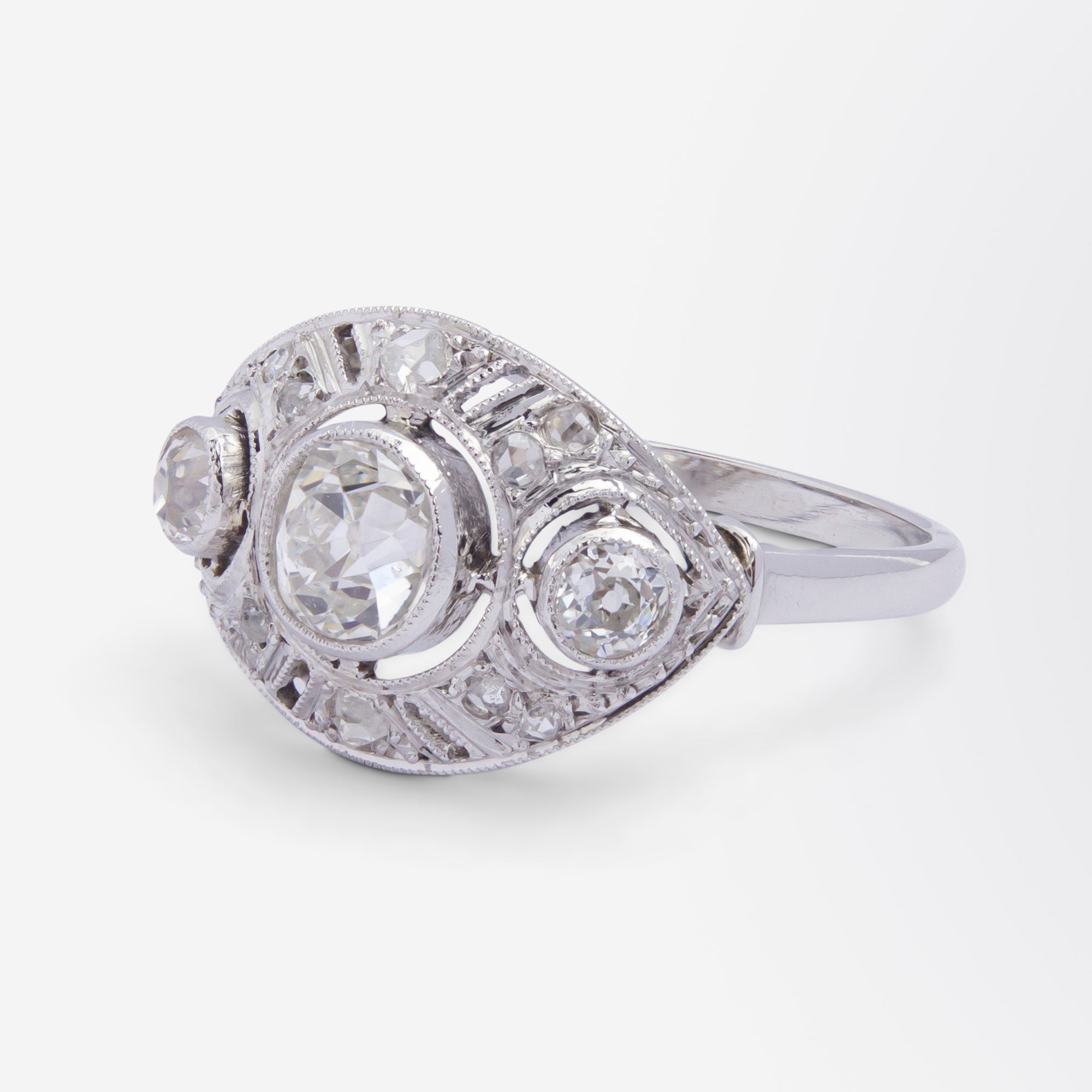 French Art Deco Platinum Ring with Old Cut Diamonds