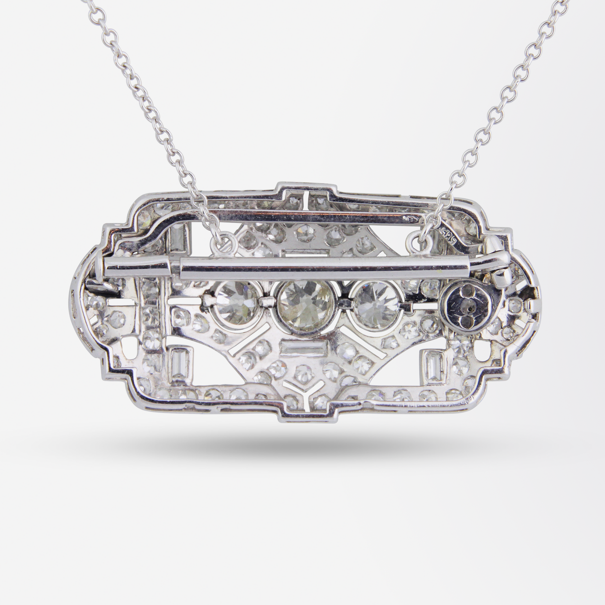 Broche Art Déco en platine et diamants