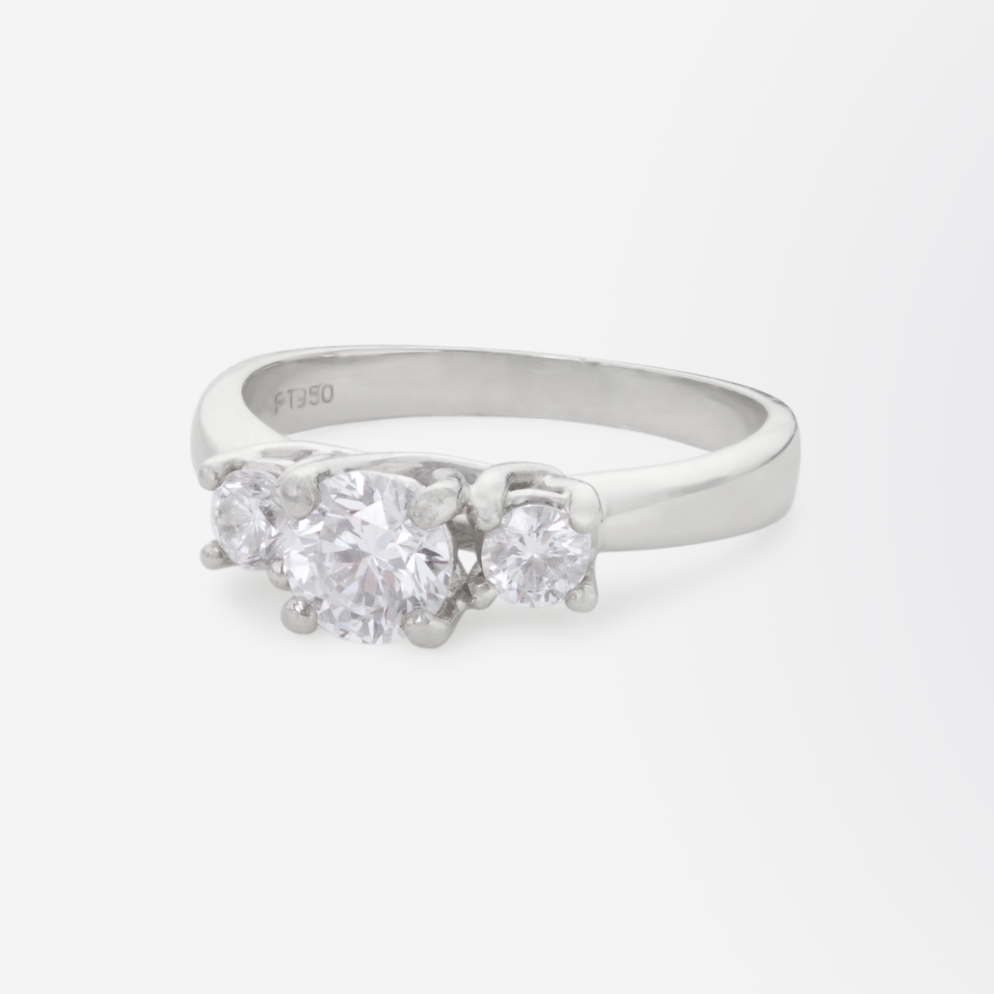 Bague Trinity en platine et diamants