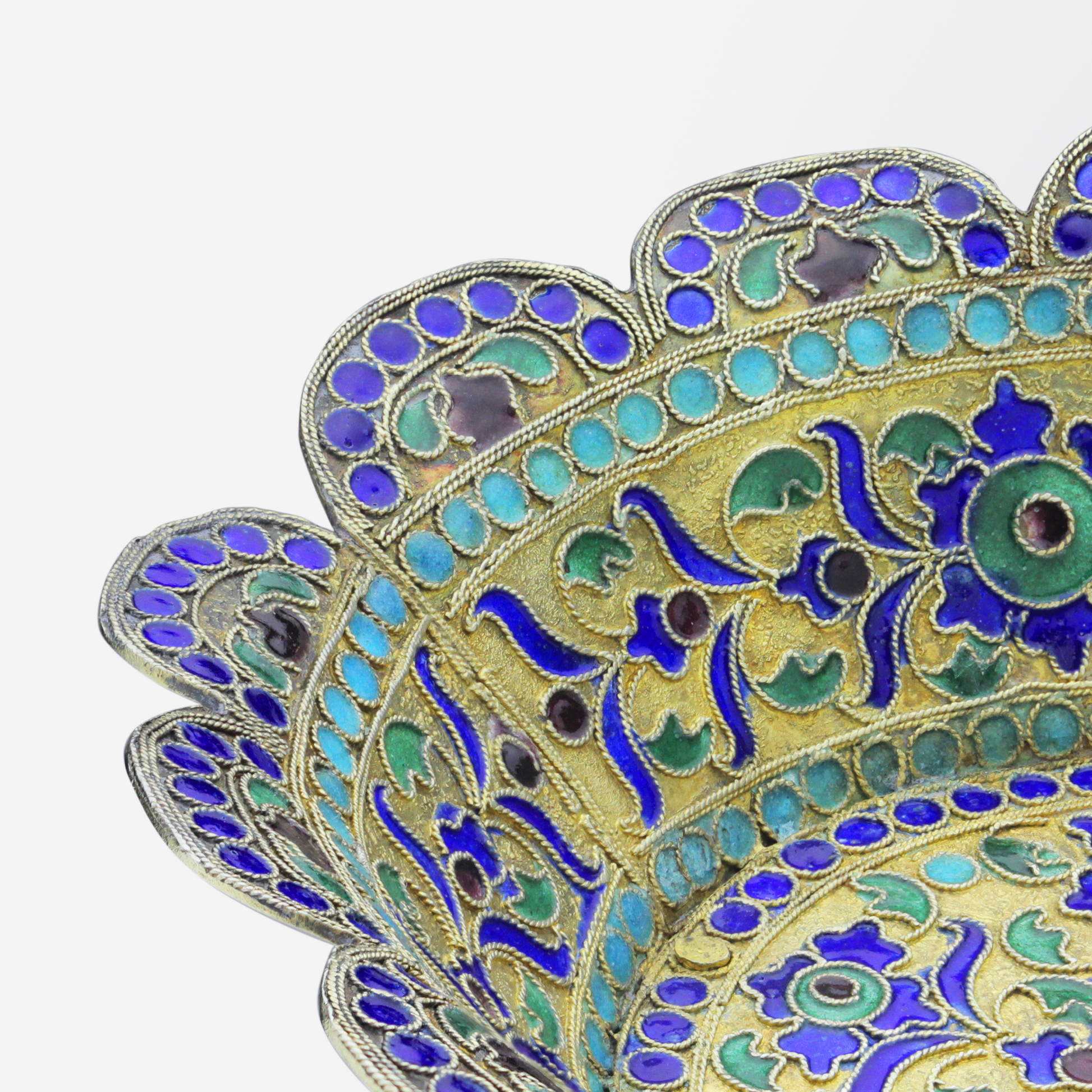 Panier en argent et émail