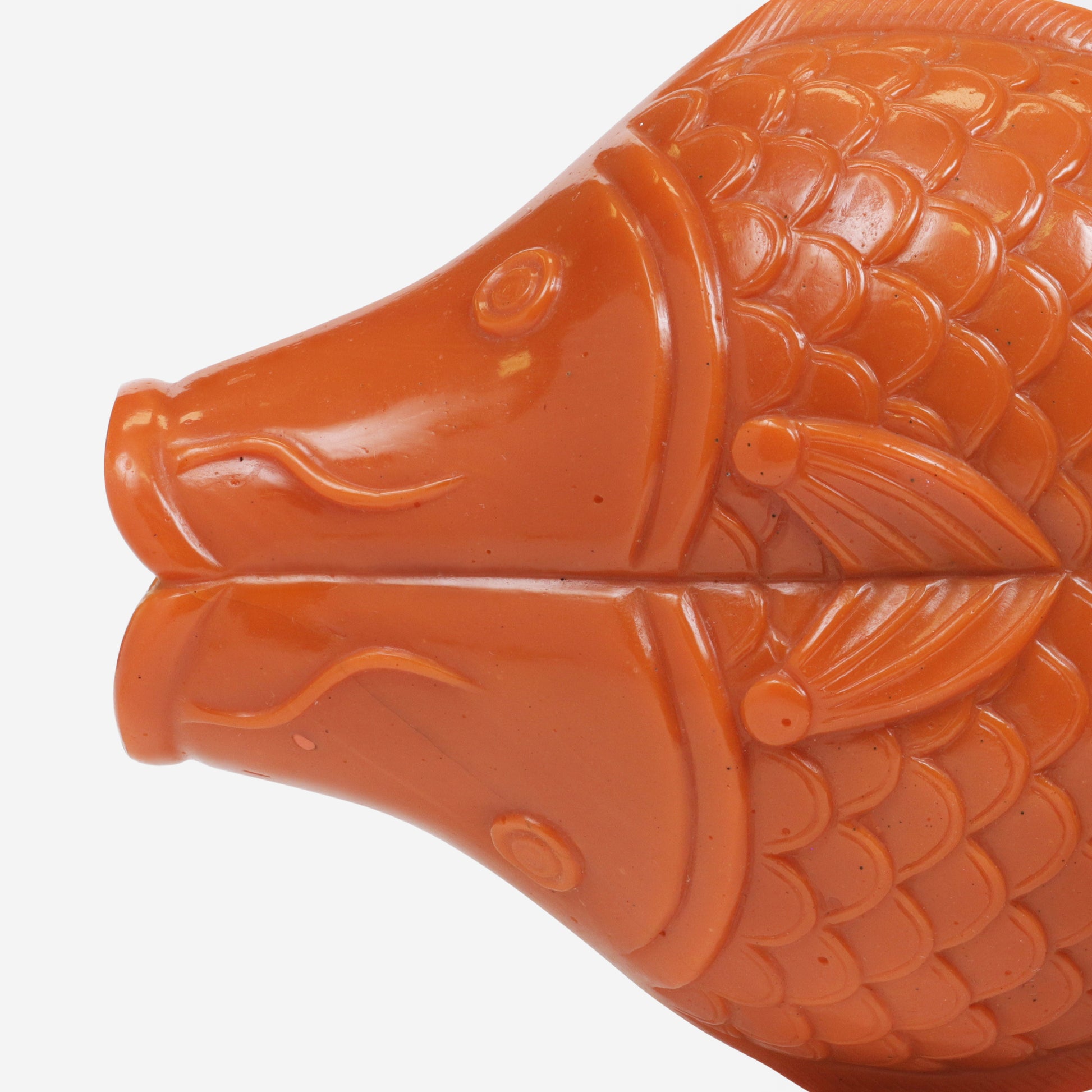 Vase en verre de Pékin à motif orange chinois en forme de poisson