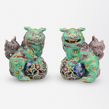 Load image into Gallery viewer, Pair of Japanese Meiji Period Porcelain &#39;Kutani&#39; Foo Dogs
