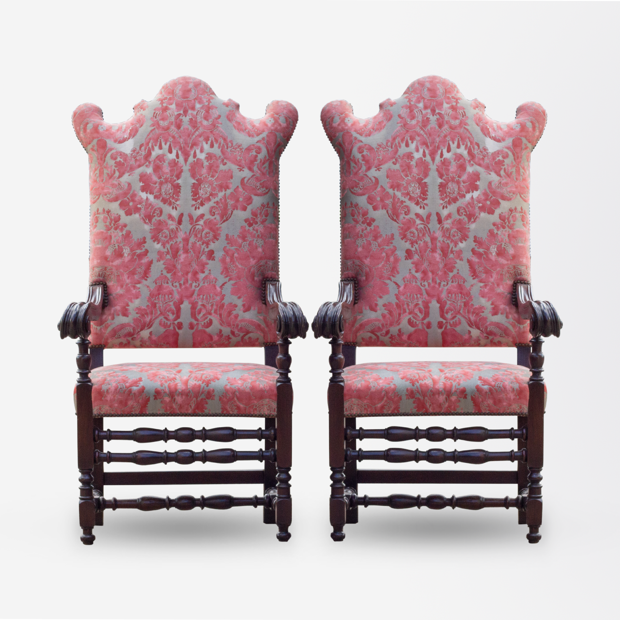 Fauteuils hollandais en noyer de la fin du XIXe siècle, recouverts de tissu Fortuny