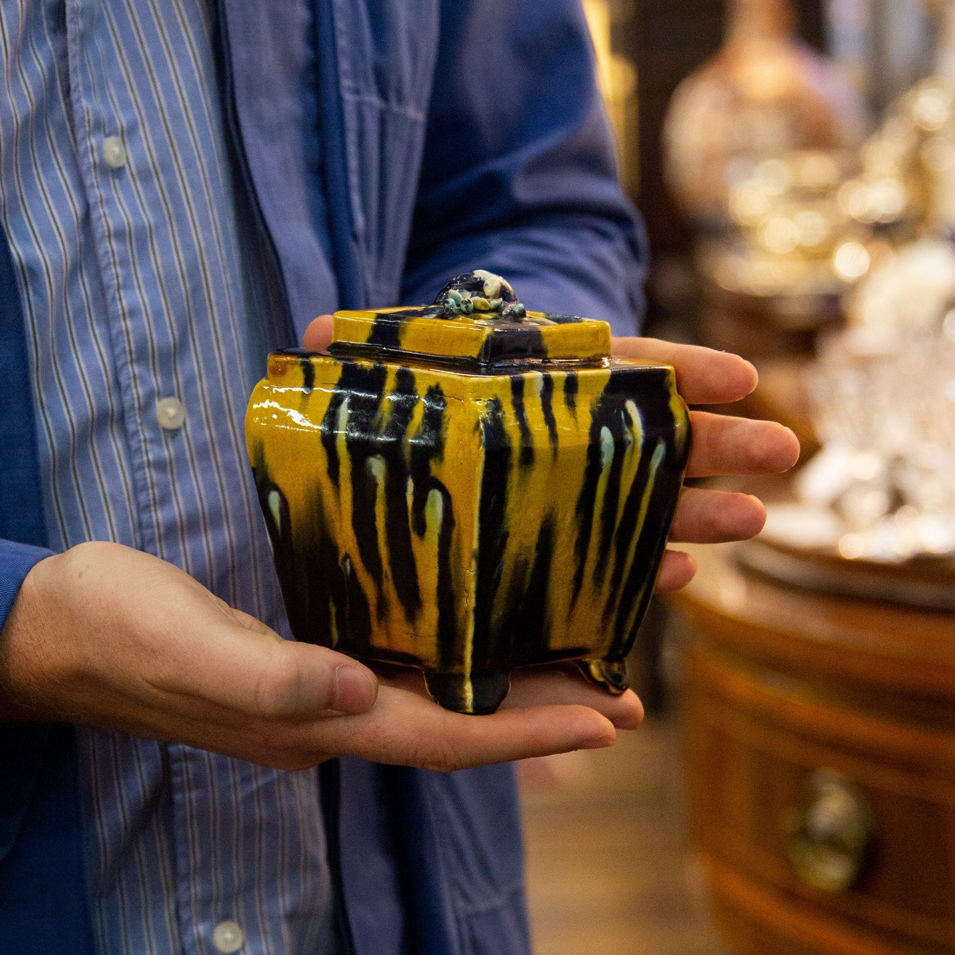 Encensoir en céramique japonais de l'époque Meiji