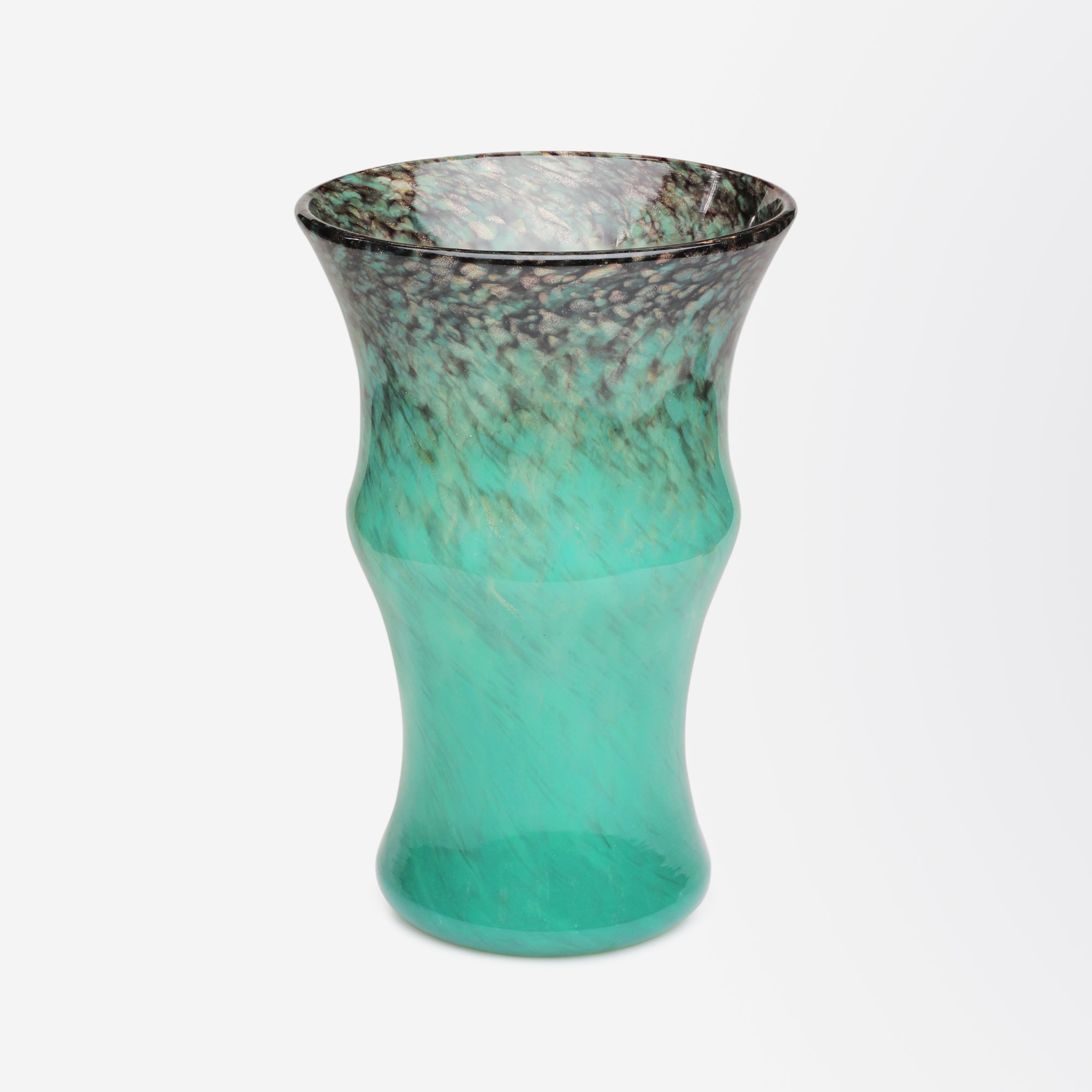Vase Vasart en verre vert, noir et aventurine de Salvador Ysart