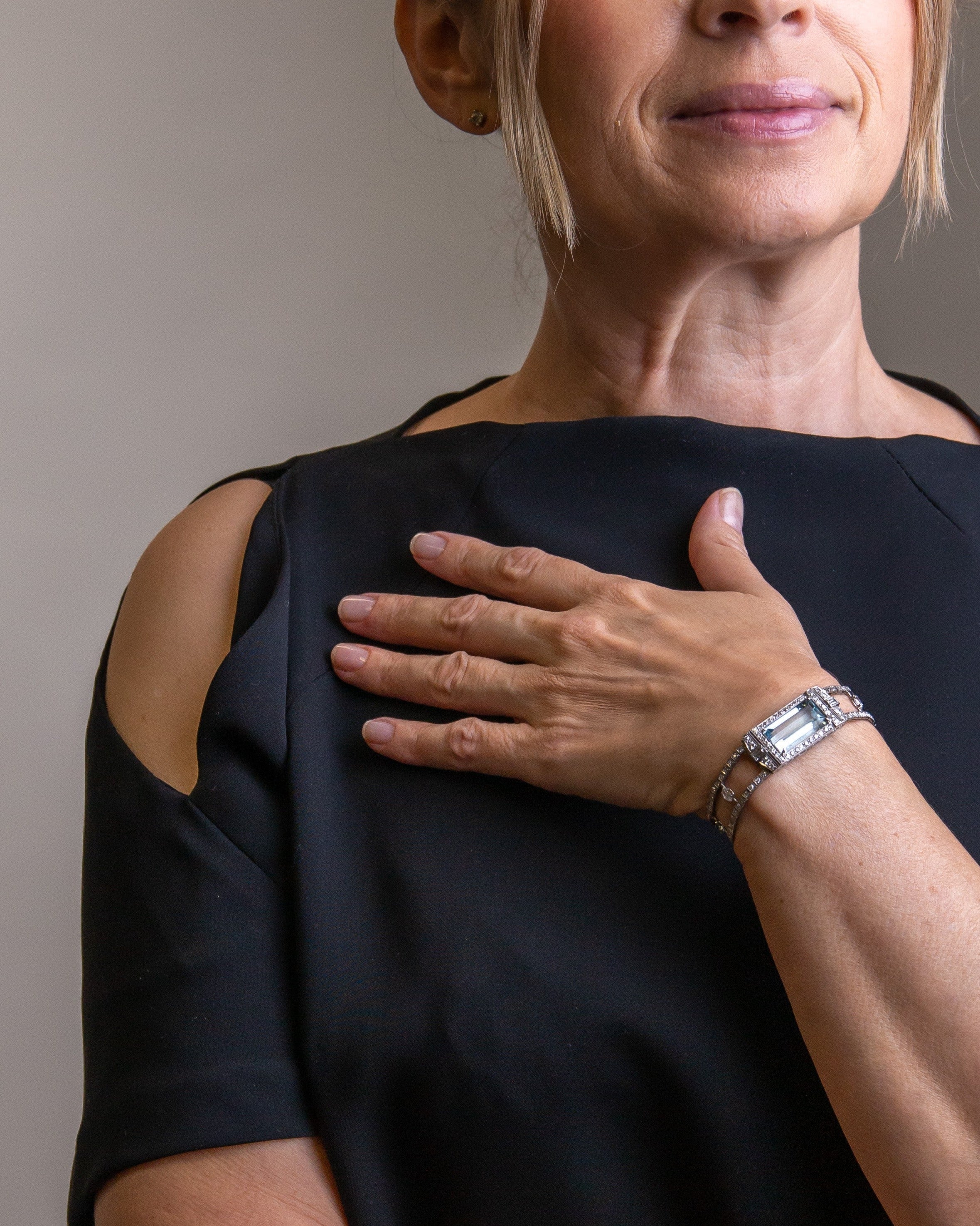 Bracelet Art déco en aigue-marine, platine et diamants, certifié GIA.