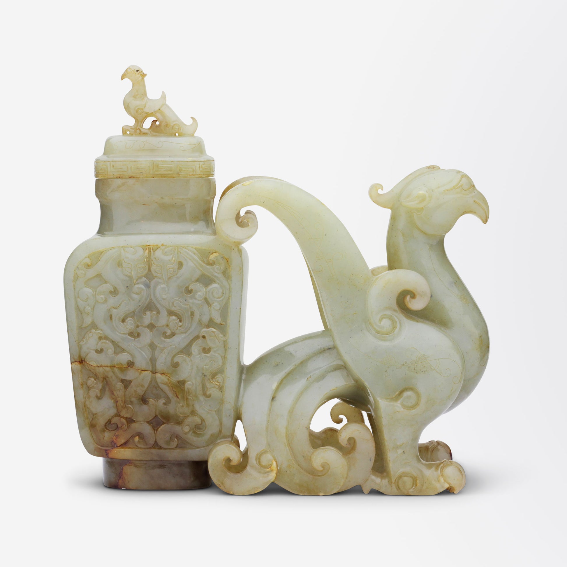 Vase chinois en jade sculpté à couvercle, début du XXe siècle