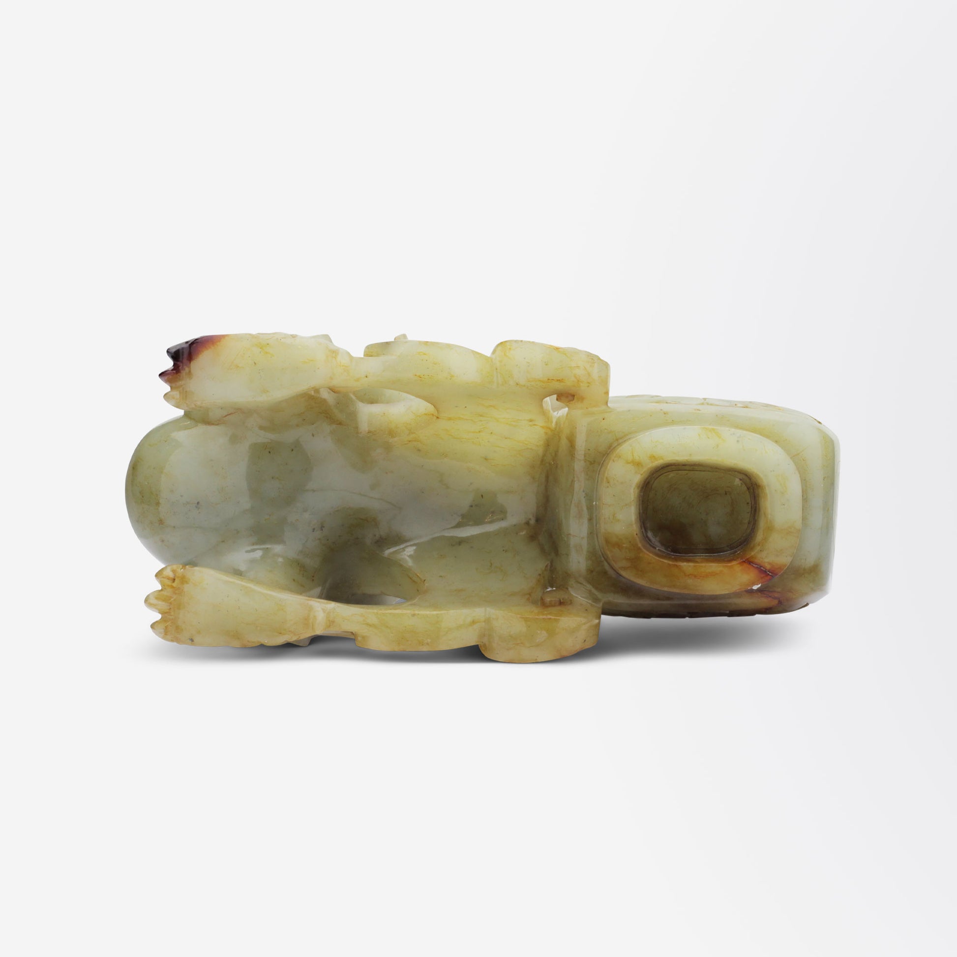 Vase chinois en jade sculpté à couvercle, début du XXe siècle