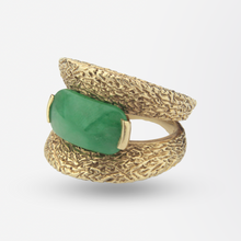 Load image into Gallery viewer, 14kt Yellow Gold and Jade Ring