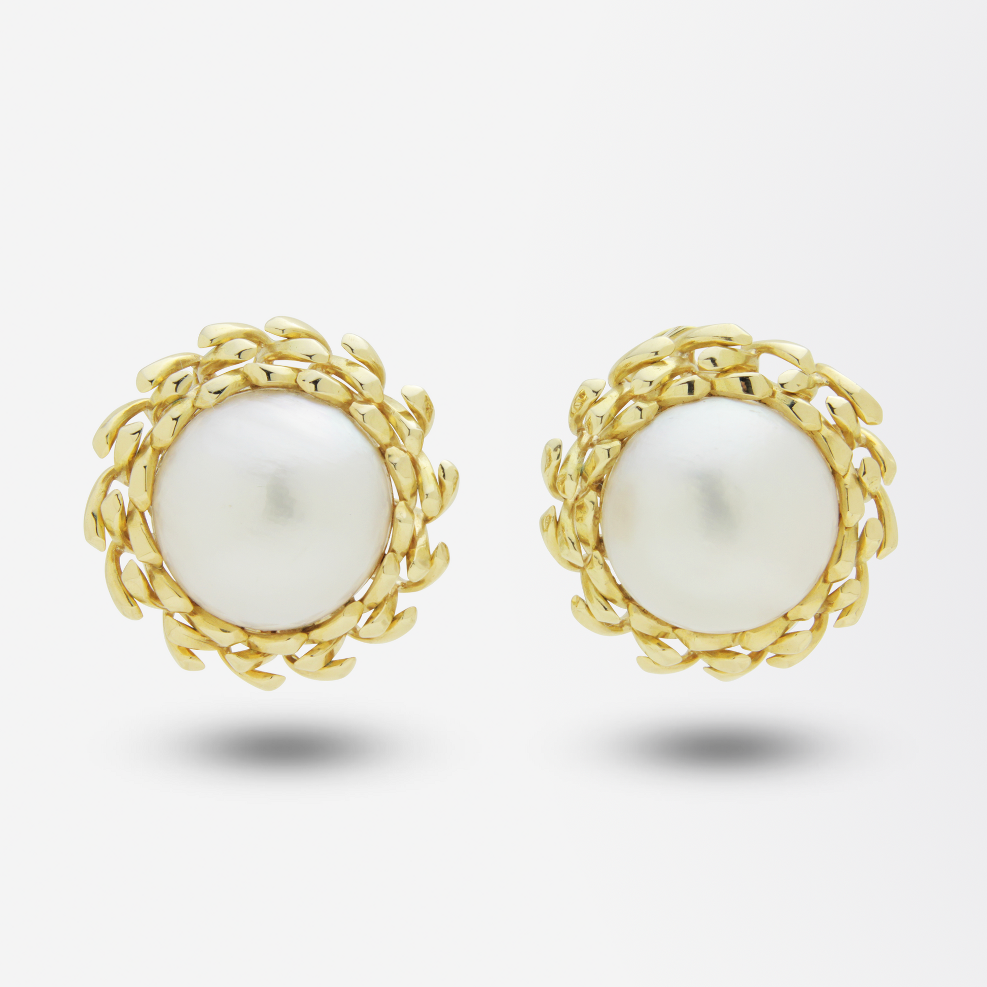 18kt Gold Mabe Pearl Earrings
