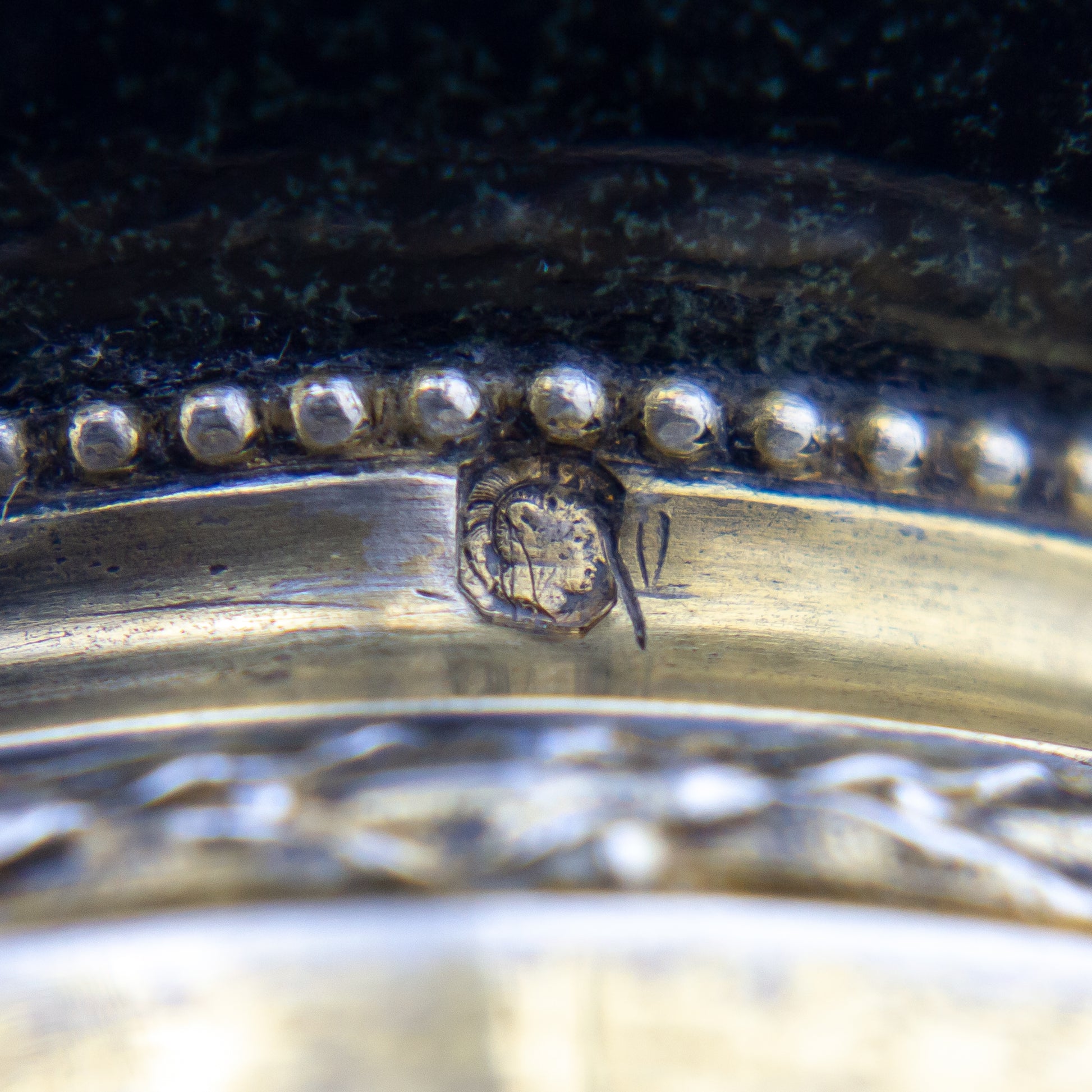 Vase en porcelaine de Paul Milet avec monture en argent d'A. Risler &amp; Carré de Paris