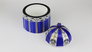 Lidded Porcelain Jar by Fraureuth