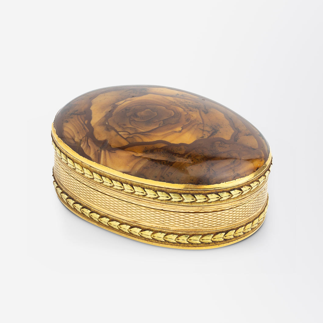 English, 18th Century, 18kt Gold & 'Petrified Wood Agate' Snuff Box