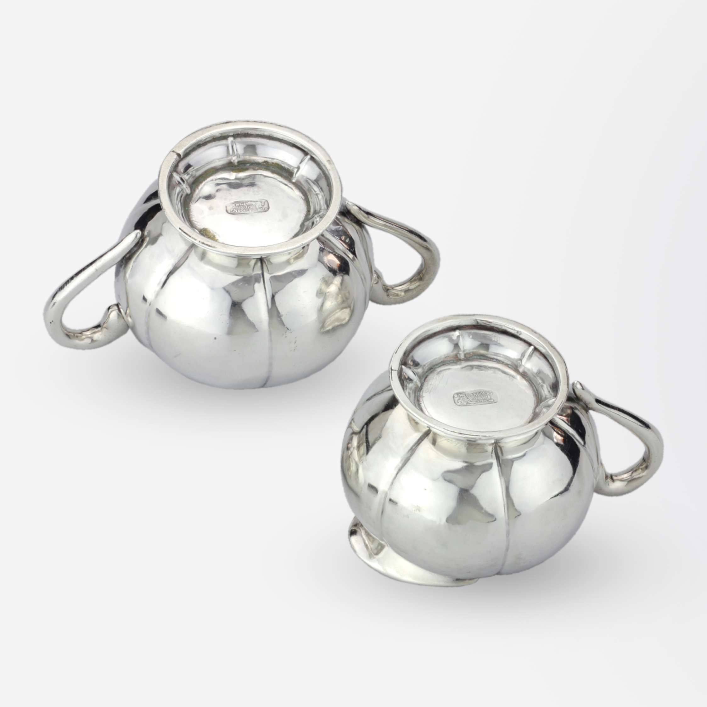 Sucrier et crémier en argent massif