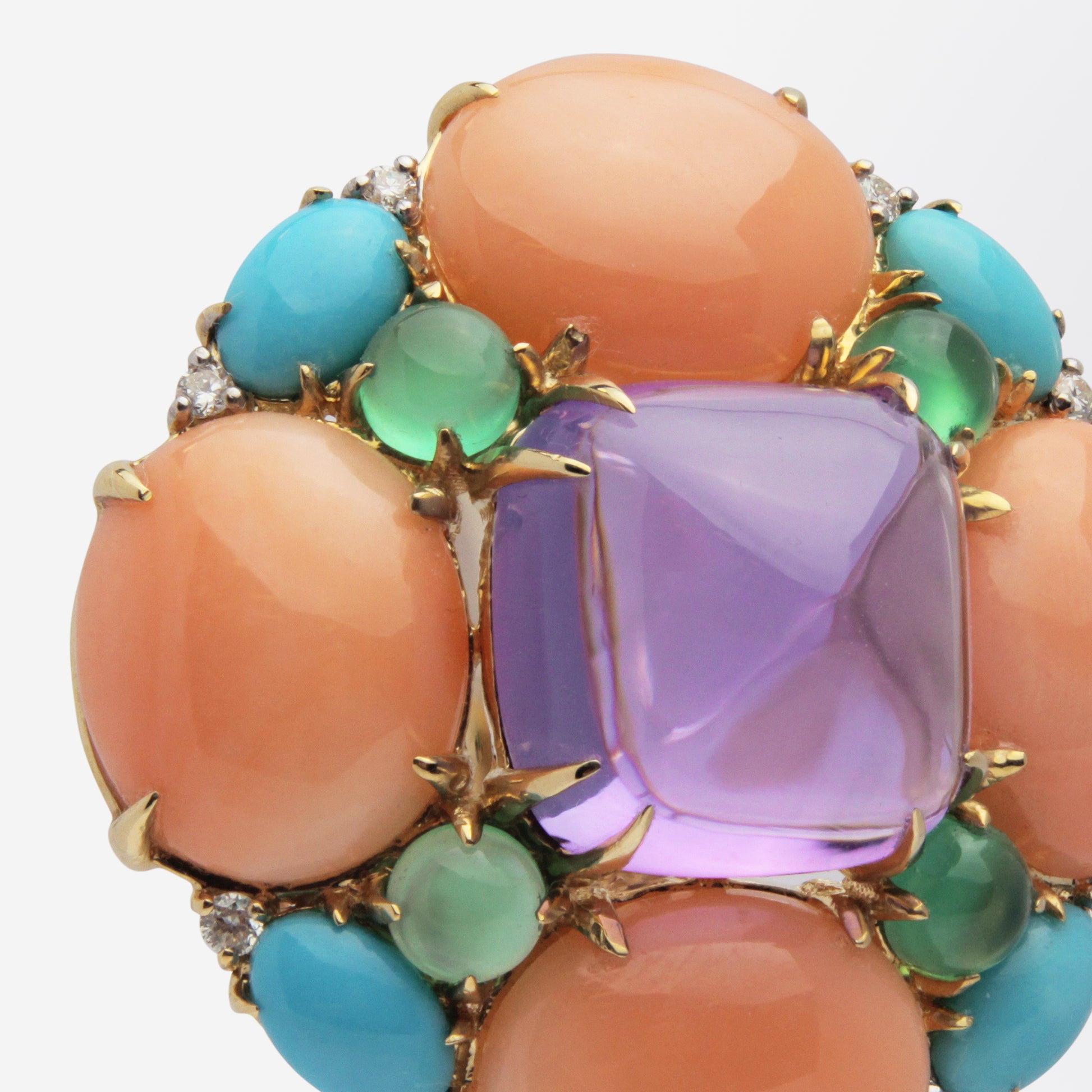 Clips d'oreilles audacieux Sugarloaf en améthyste, corail, diamant, turquoise et agate verte